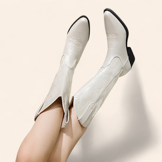 Cream beige cowboy boots with black soles - N°32