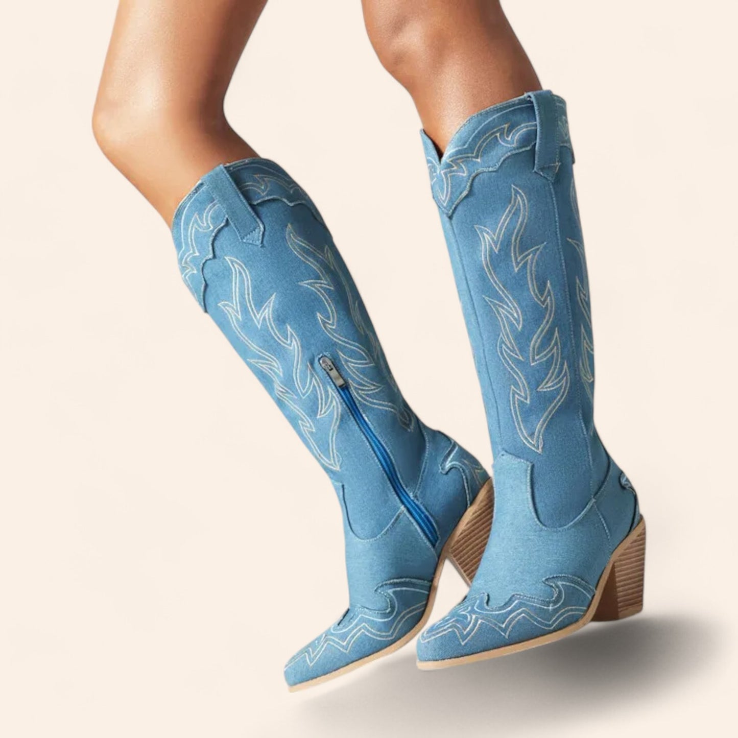 Sky blue cowboy boots with embroidery - N°145