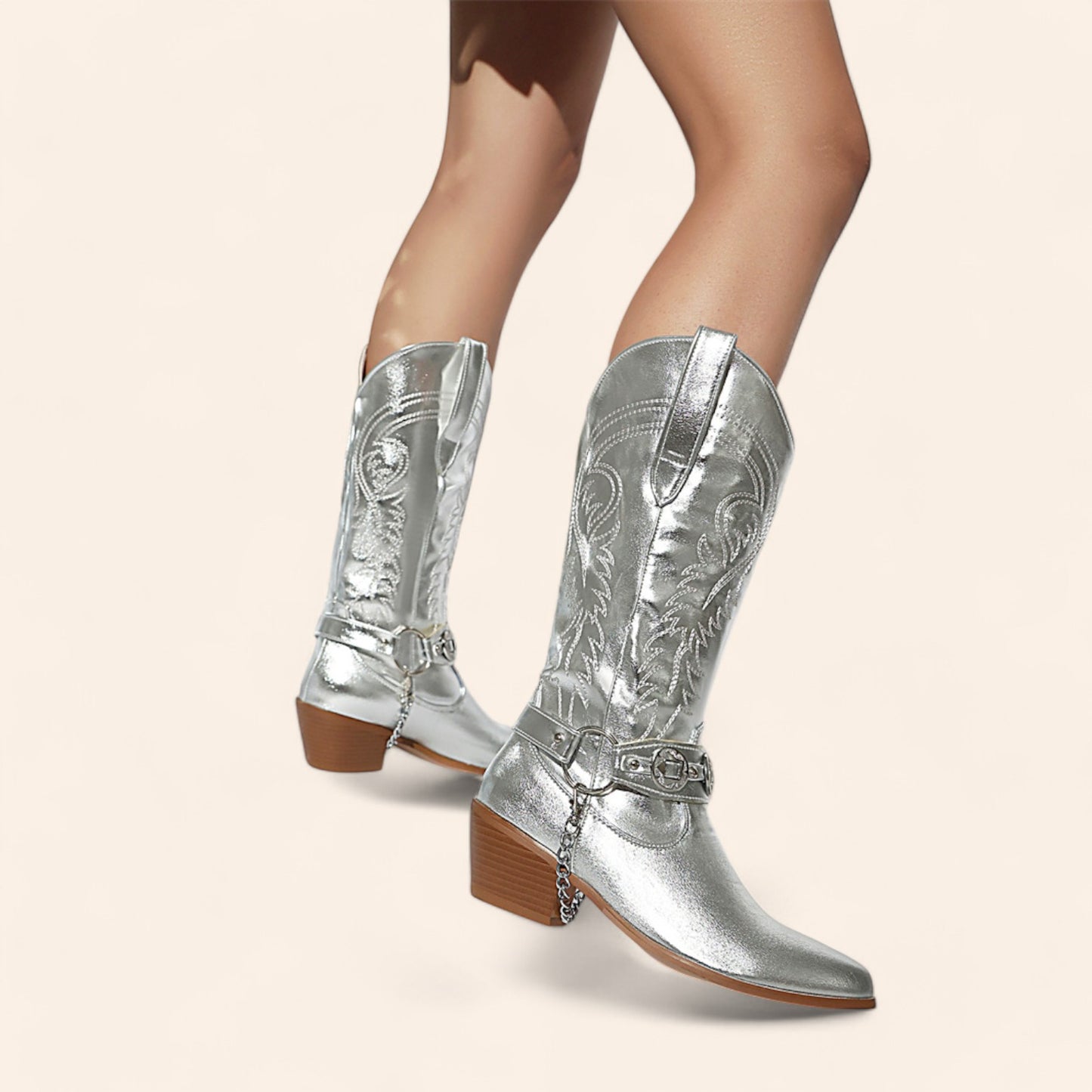 Silver cowboy boots with a buckle and embroidery - N°38