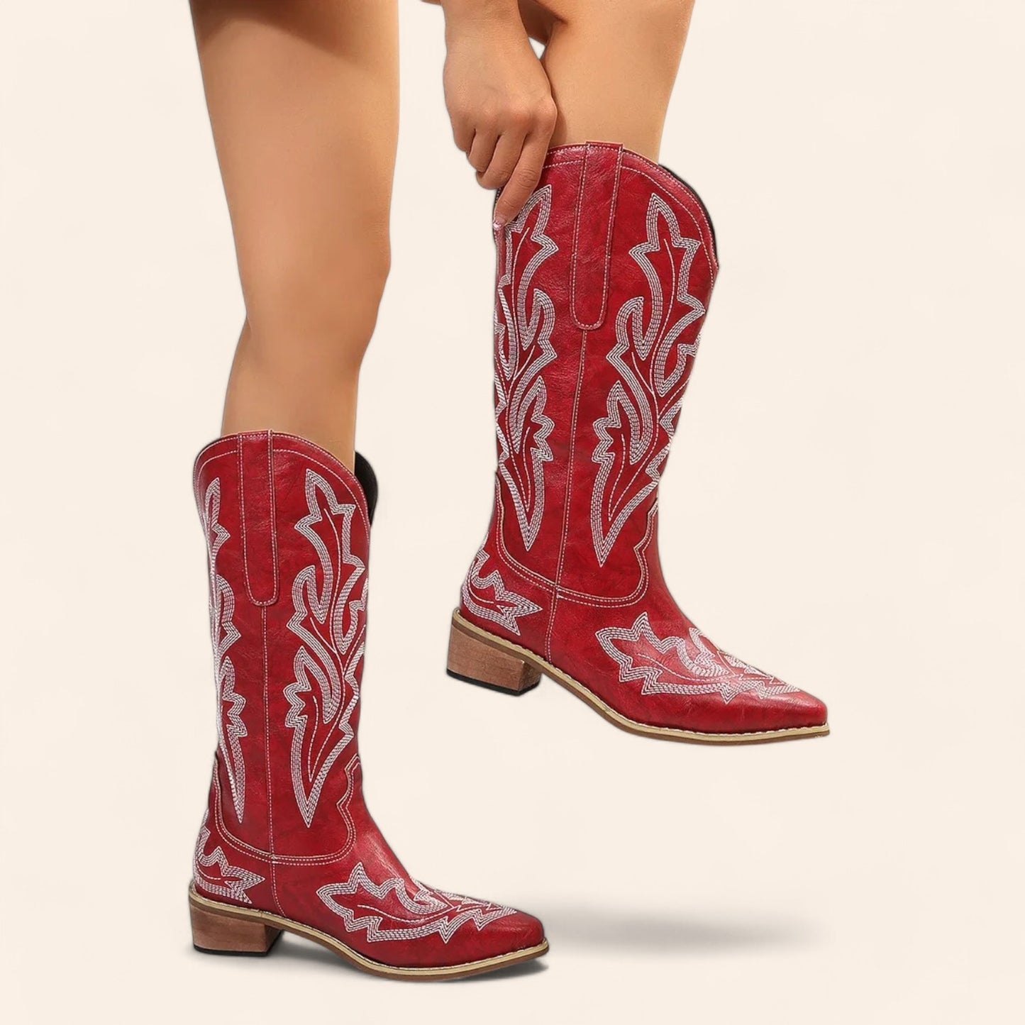 Red cowboy boots - Vintage style with embroidery - N°80