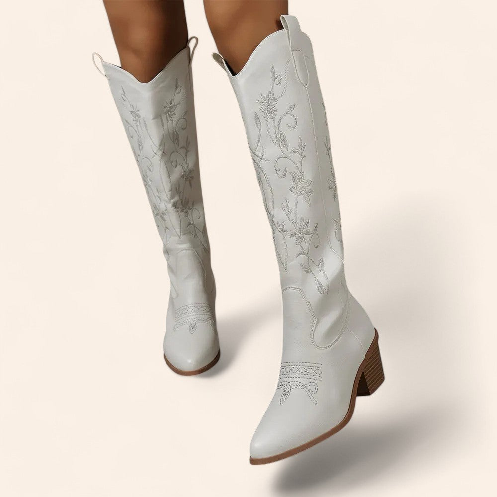 White cowboy boots with floral embroidery - N°15