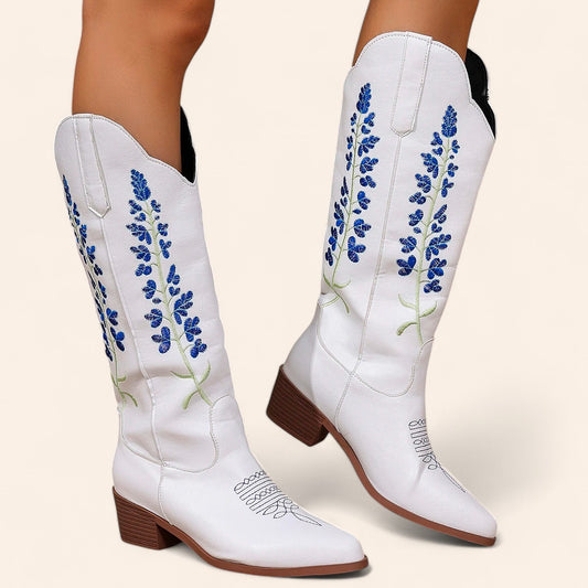 White cowboy boots with lavender embroidery - N°1