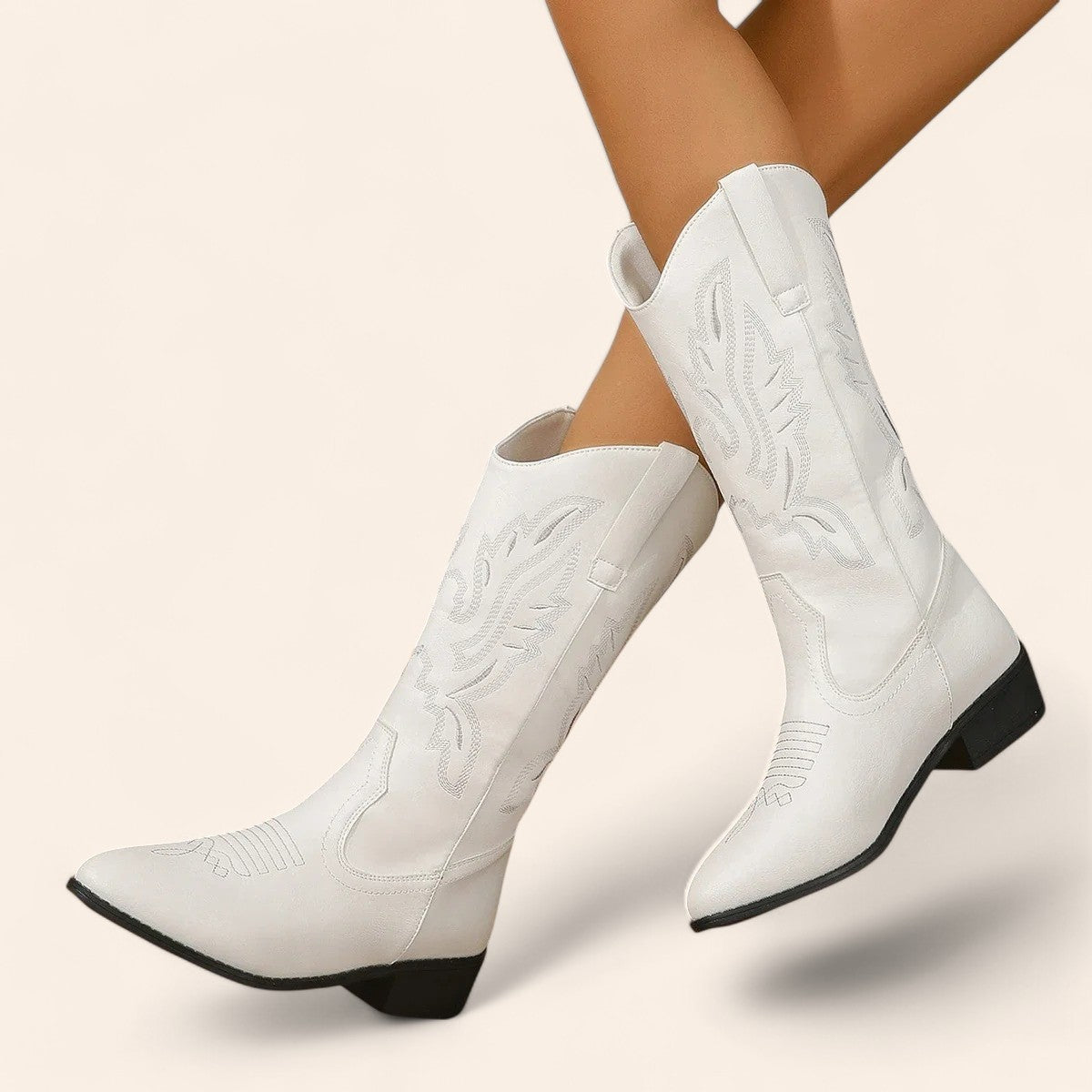 White cowboy boots with dark heel - N°3