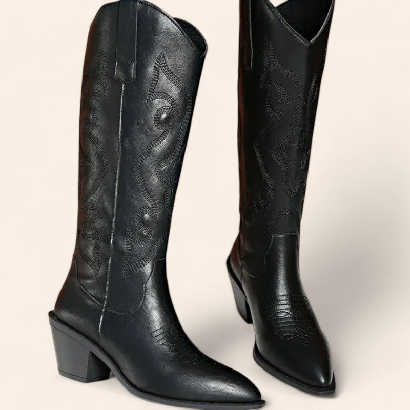 Black cowboy boots with black embroidery - N°112