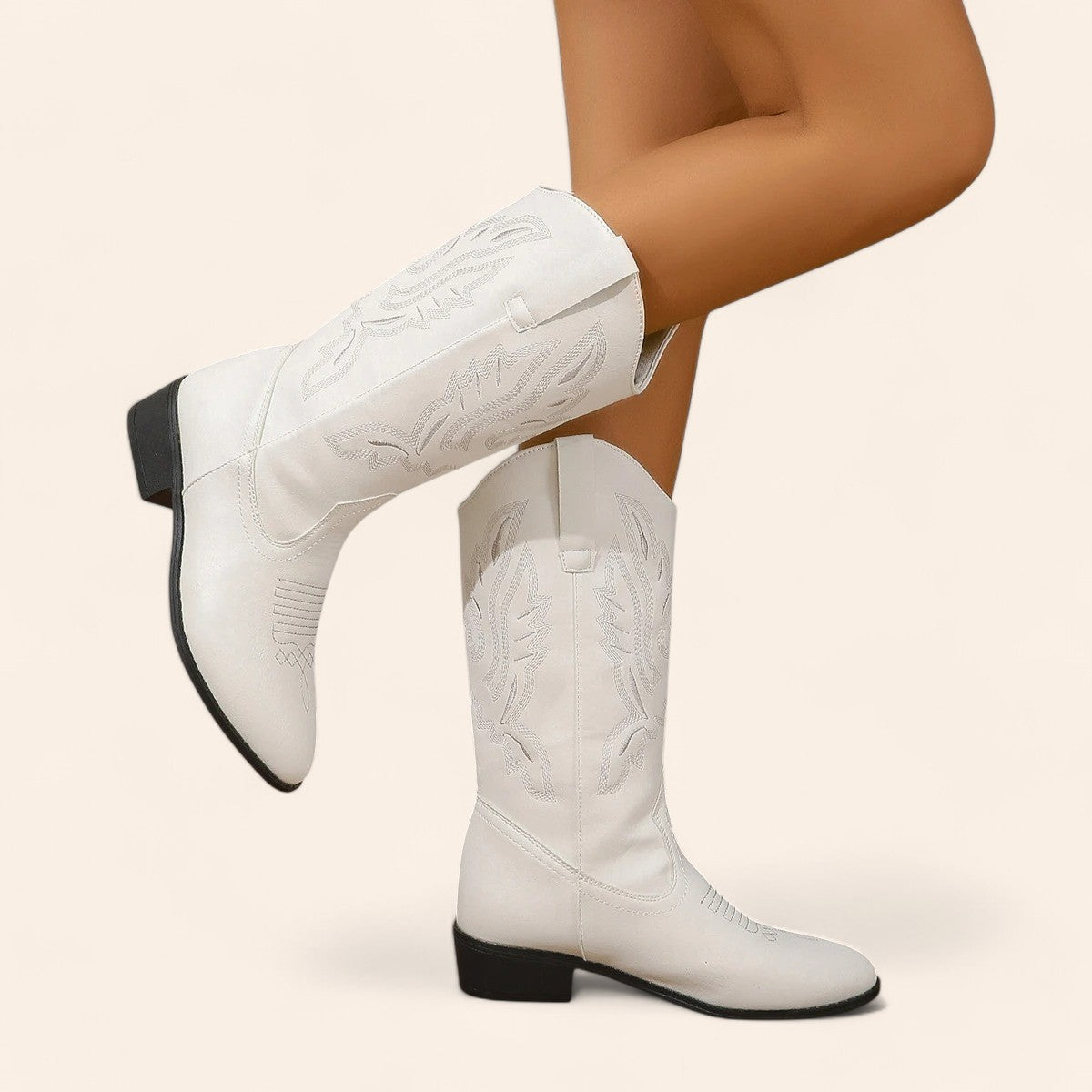 White cowboy boots with dark heel - N°3