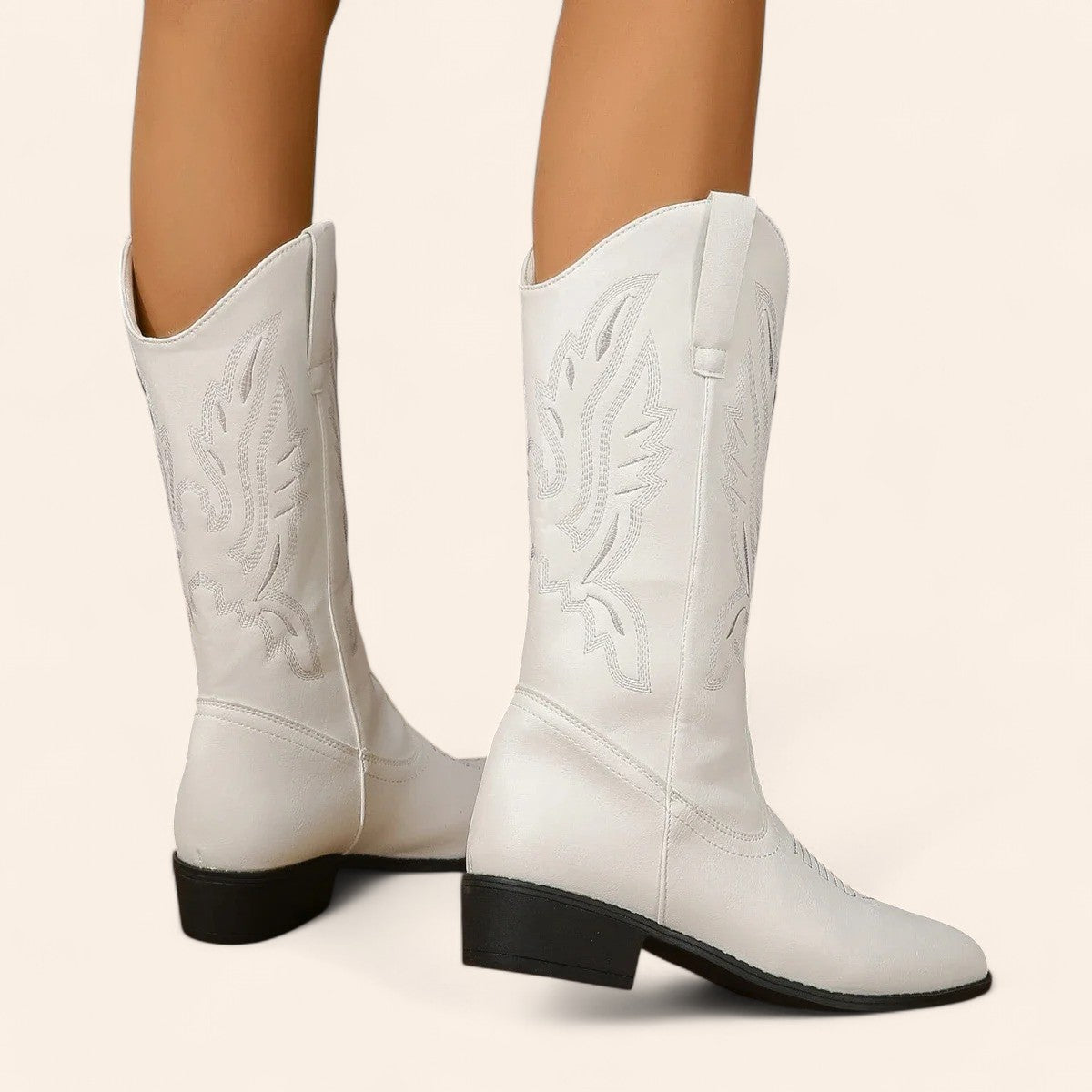 White cowboy boots with dark heel - N°3