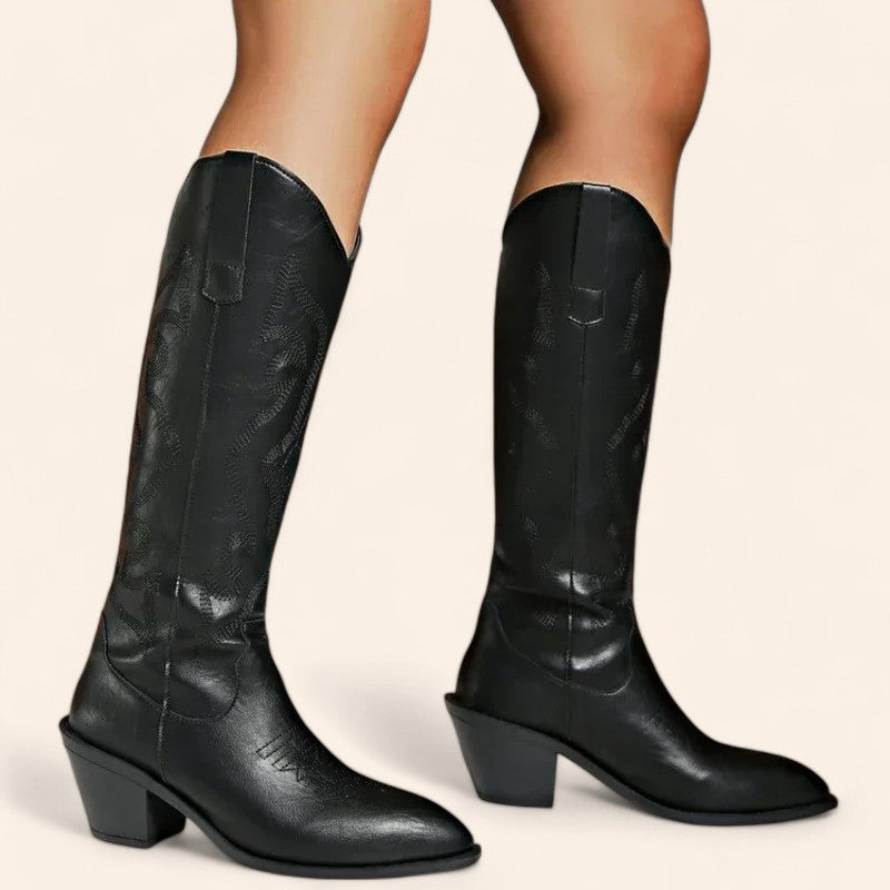 Black cowboy boots with black embroidery - N°112